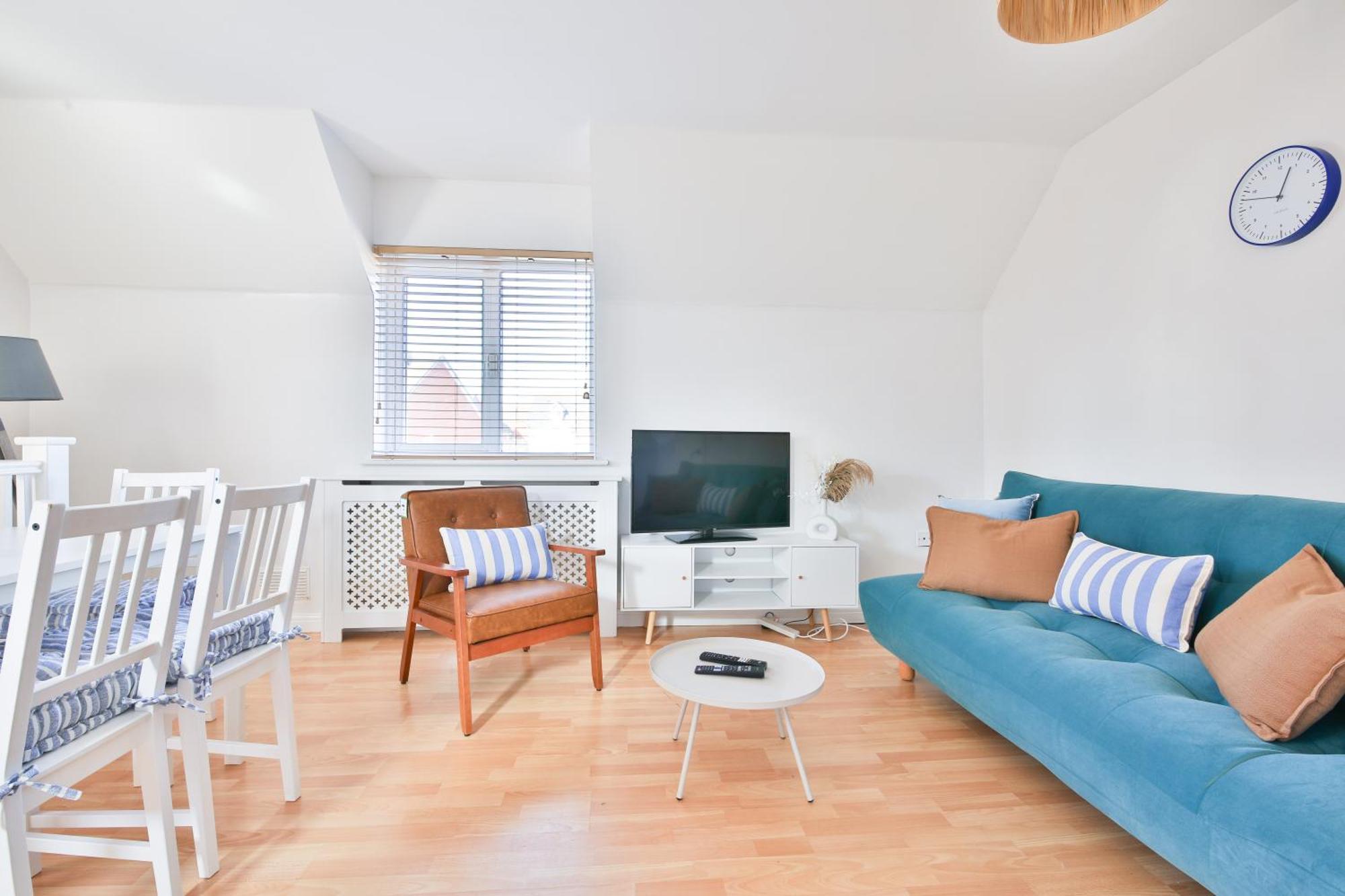 Stayright 2 Bed Beach House With Private Parking- Next To Barry Beach And Jackson Bay Extérieur photo